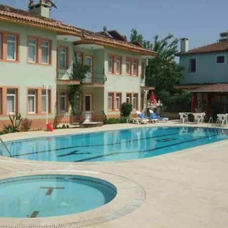 Camelia Apartment *